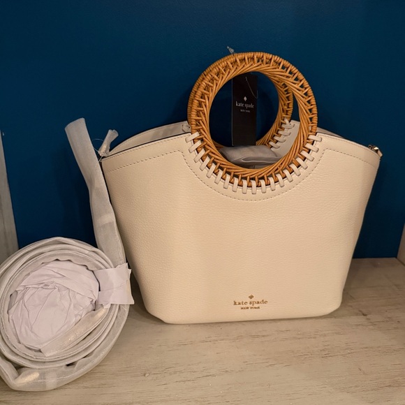 NWT Kate Spade Harbor Small Tote in Meringue – Pebbled Leather - Picture 8 of 16